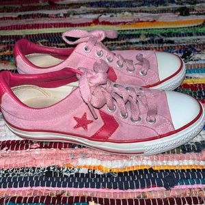 Pink converse all star